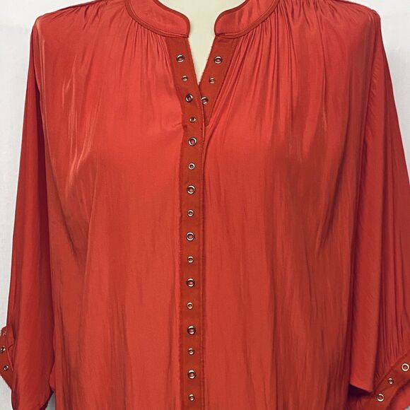 Chico's Women's Orange Batwing Sleeve Flowy Popover Top Size 1 (M) Gold Eyelet - Picture 2 of 9